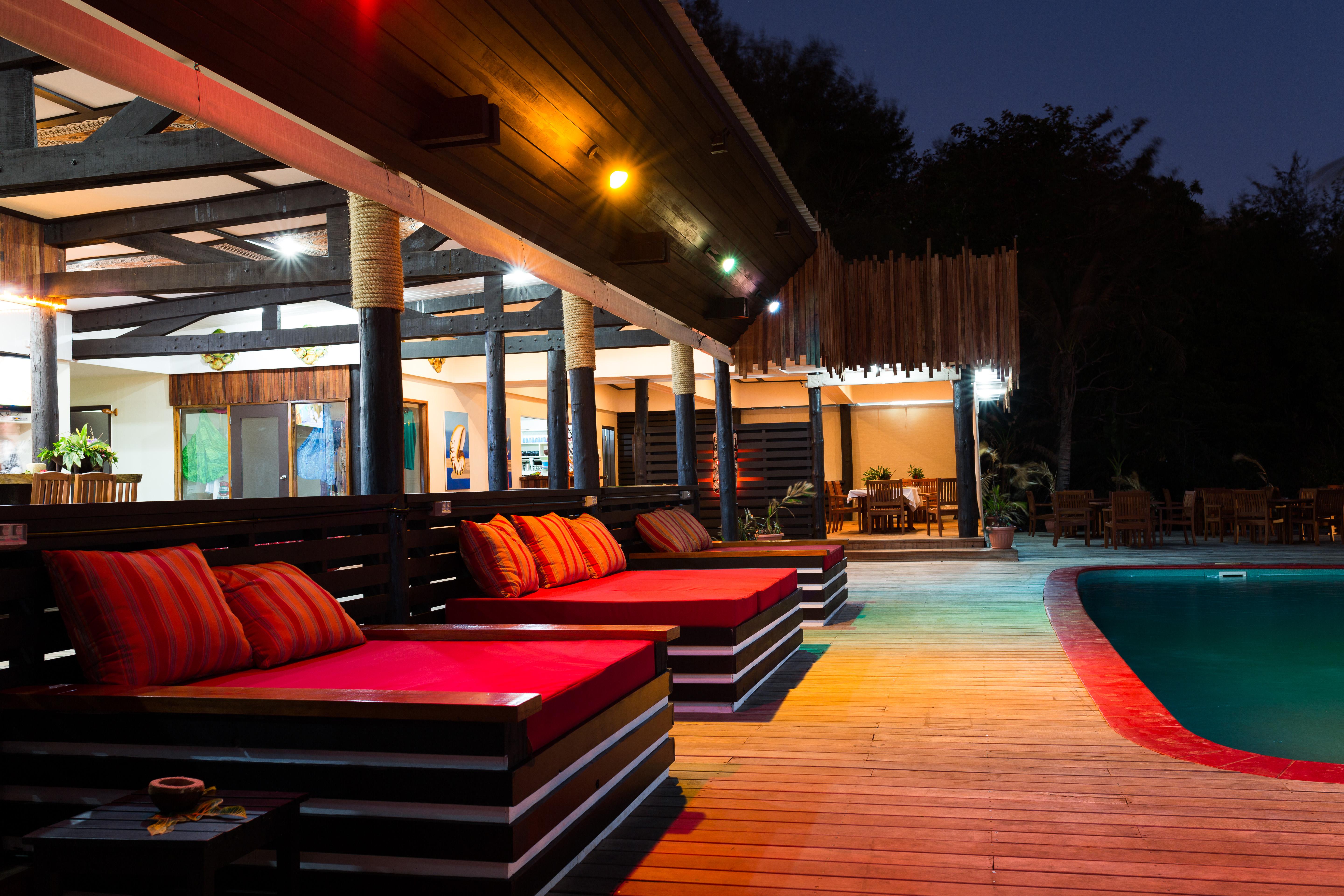 Funky Fish Beach & Surf Resort Solevu Extérieur photo