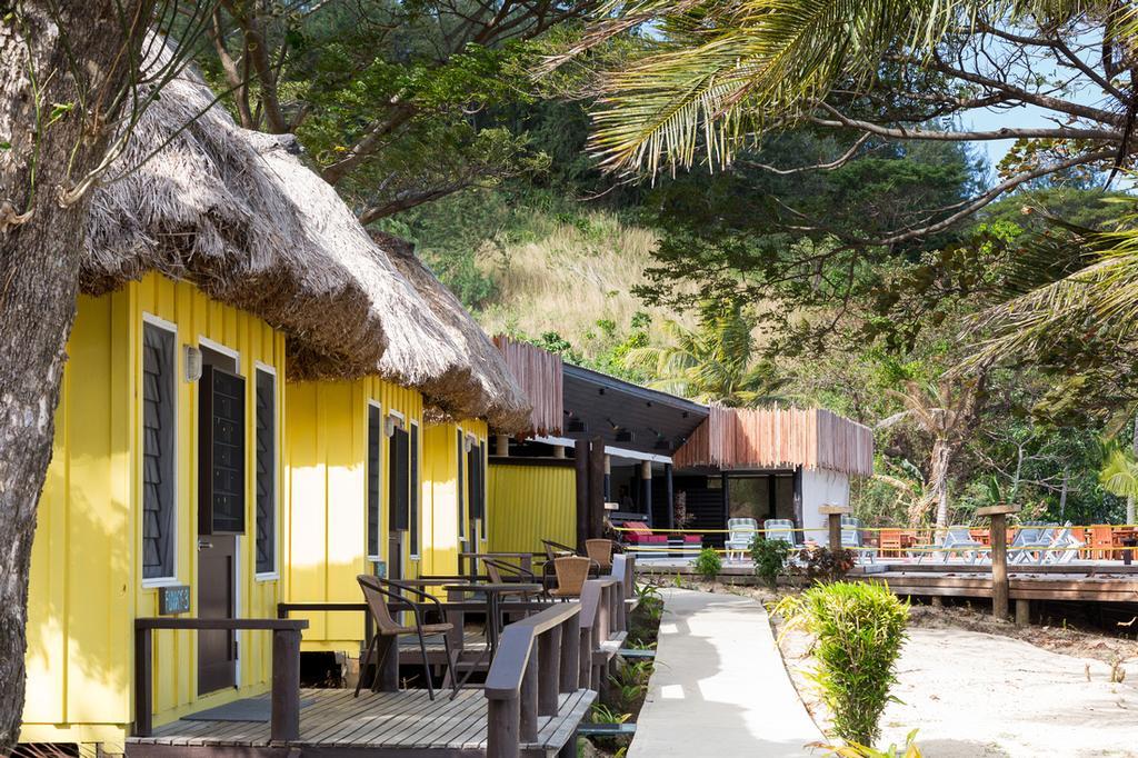 Funky Fish Beach & Surf Resort Solevu Extérieur photo